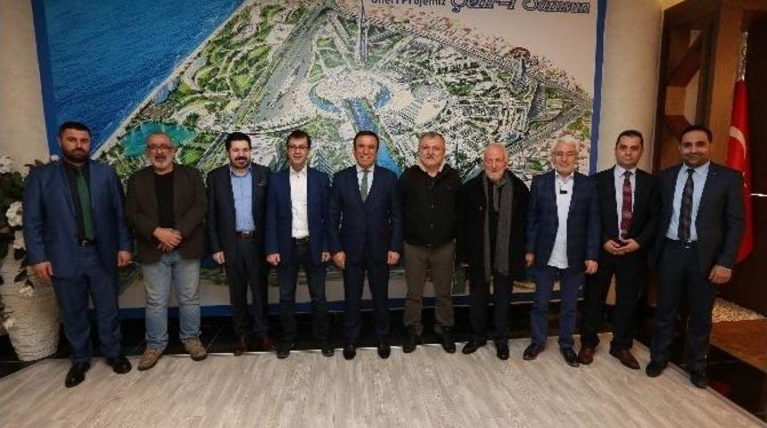 Başkan Gen&ccedil;, Gazeteci Ve Yazarları Ağırladı