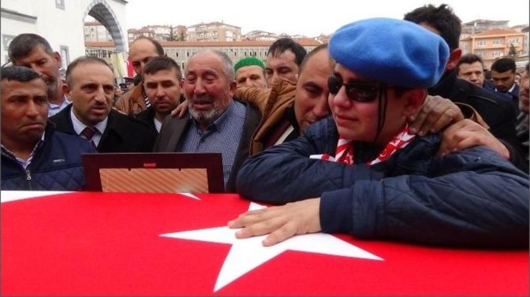 Şehit Uzman &Ccedil;avuş Kablan Son Yolculuğuna Uğurlandı