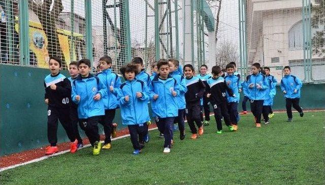 Futbolun Yıldızları Yıldırım’da Yetişiyor