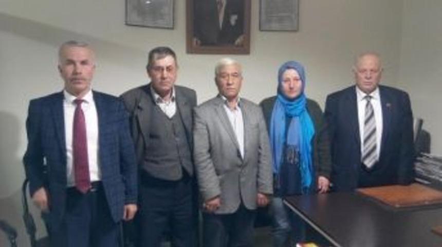 T&uuml;rkiye Muhtarlar Derneği&rsquo;nden Afyonkarahisar&rsquo;daki Muhtarlara Birleşme &Ccedil;ağrısı