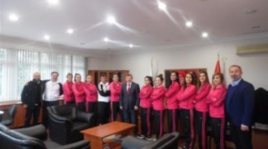 Minderin Sultanları Ordu&rsquo;ya İddialı Gitti