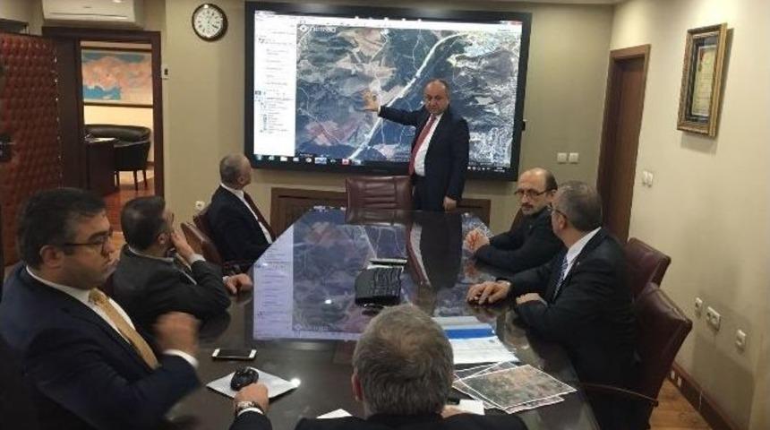 Tahsin Babaş, Ankara&rsquo;da &Ccedil;eşitli Ziyaretlerde Bulundu