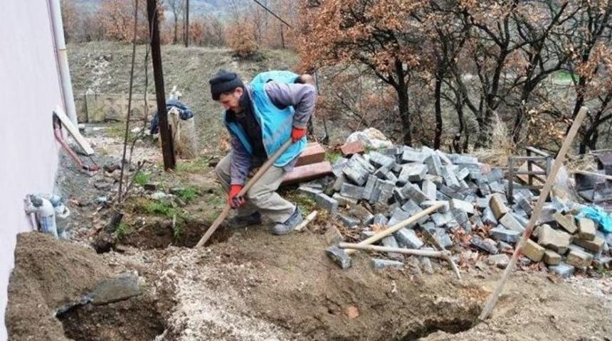 Ekmekçi Dede Mesire Alanı’na Çevre Düzenlemesi