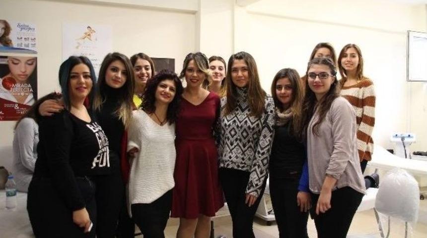 Tana&ccedil;an&rsquo;dan &Ouml;ğrencilere Sertifikalı Eğitim