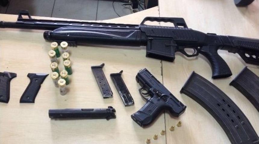 Adana&rsquo;da Ka&ccedil;ak&ccedil;ılık Operasyonu