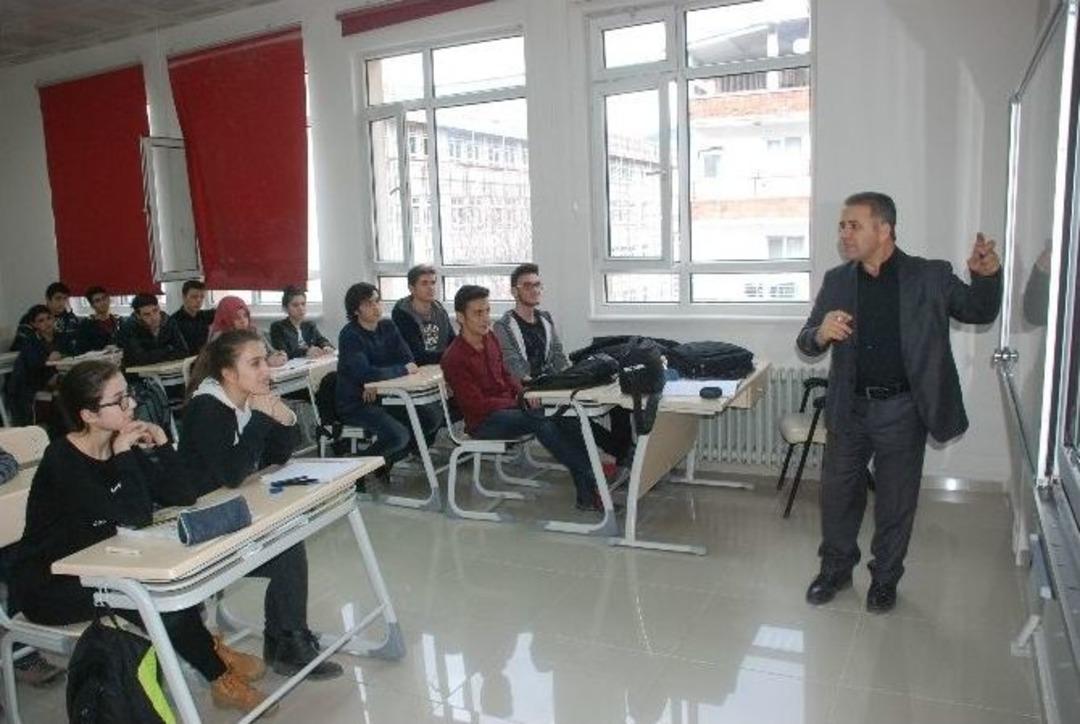 Bu Okulda 10 Yıldır Ders Zili &Ccedil;almıyor