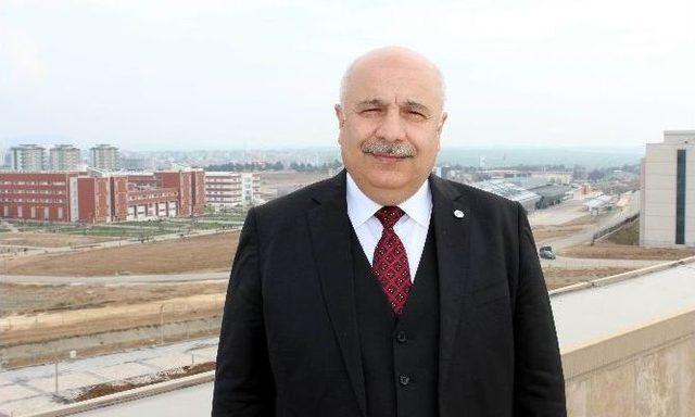 Adıyaman Üniversitesi Hem Büyüyor Hem De Adıyaman’ı Büyütüyor