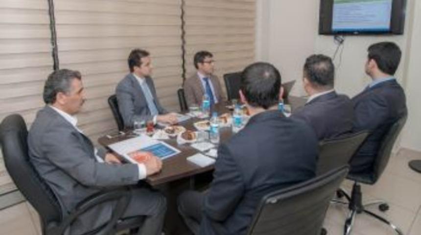 Vali Kaymak, 2016 Yılı Yatırım Programını Değerlendirdi