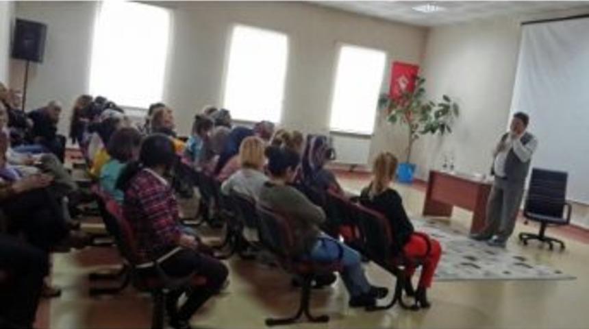 &Ccedil;ocuk Destek Merkezi&rsquo;nde &ldquo;&ouml;fke Kontrol&uuml; Ve Stres Y&ouml;netimi&rdquo; Semineri