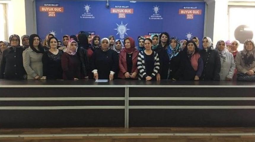 Ak Partili Kadınlar Hocalı Katliamını Andı