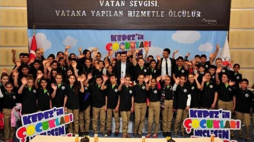 T&uuml;t&uuml;nc&uuml; Minikleri Dinledi