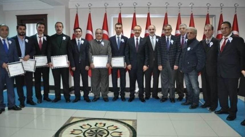 Muş&rsquo;un Vergi Rekortmenleri &Ouml;d&uuml;llendirildi