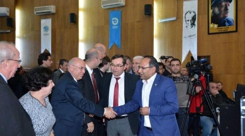 Başkan Eşkinat 1. Roman &Ccedil;alıştayına Katıldı