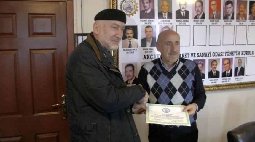 &Ccedil;alışan Gazeteciler&rsquo;den Atso&rsquo;ya Teşekk&uuml;r Belgesi