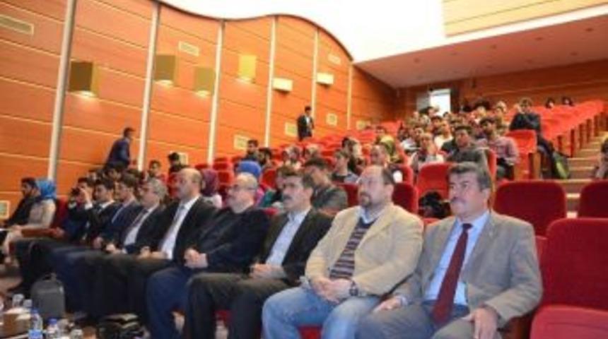 Şanlıurfa Harran &Uuml;niversitesinde 28 Şubat Konferansı D&uuml;zenlendi