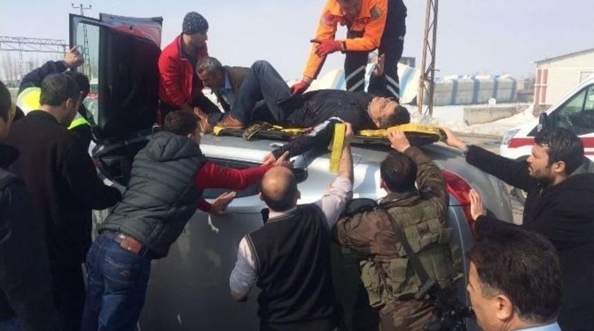 Muş&rsquo;ta Trafik Kazası: 2 Yaralı