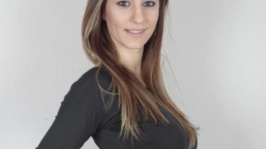 Pelin Dindar, İstanbul Yolcusu