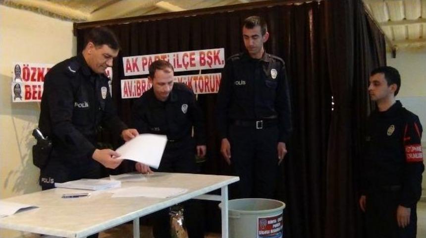 Eğitim G&ouml;ren 117 Polis Adayı Sigara Bıraktı