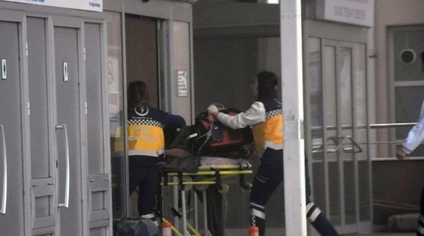 Tır&rsquo;ın &Ccedil;arptığı Yaşlı Kadın Ağır Yaralandı