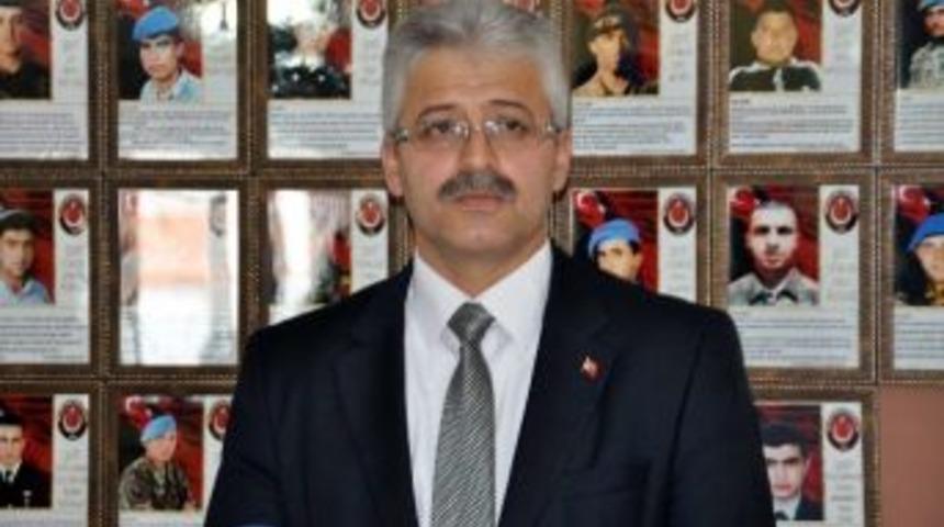 Şehit Aileleri Derneğinden Taziyeye Giden Vekile Tepki