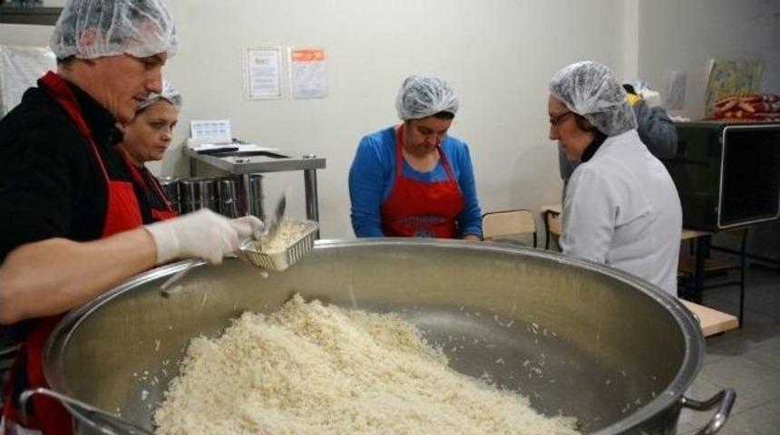 S&uuml;leymanpaşa Belediyesi Acı G&uuml;n&uuml;n&uuml;zde Yanınızda