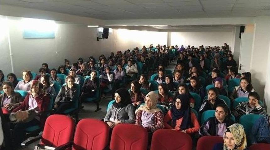 Anadolu Lisesinde Rehberlik Semineri D&uuml;zenledi