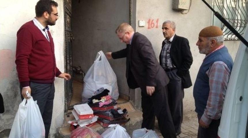 Sincik M&uuml;ft&uuml;l&uuml;ğ&uuml;nden Suriyeli Ailelere Yardım