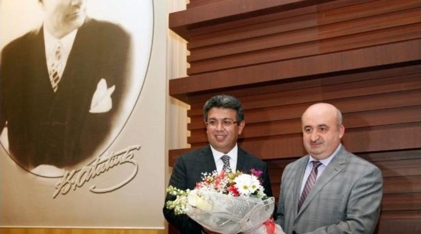 Başkan Karadeniz&rsquo;den &Ouml;ğrencilere &Ouml;nemli Mesajlar