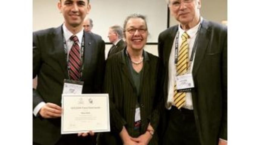 Esogü Tıp Fakültesi Öğretim Üyesinin Başarısı