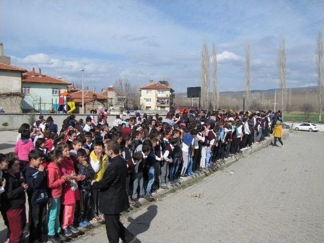 Şehitler Ortaokulunda Deprem Ve Yangın Tahliye Tatbikatı