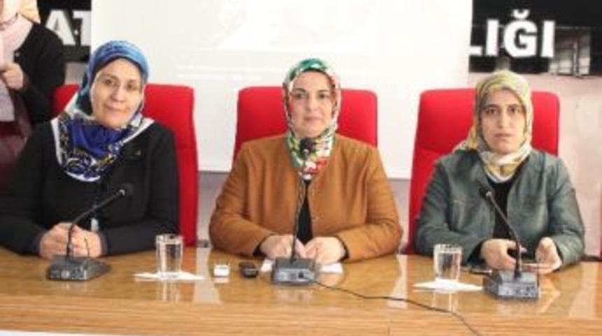 Ak Parti Kadın Kolları Hocalı Katliamını Andı