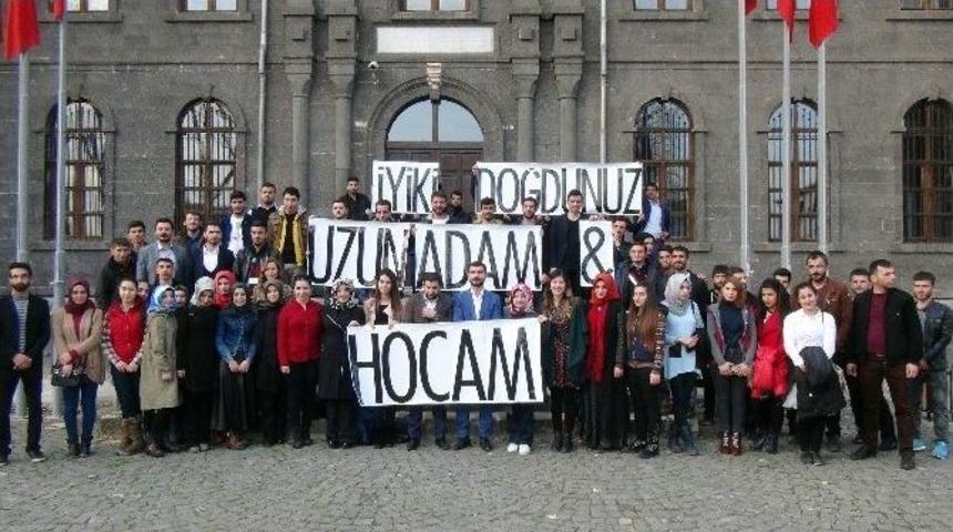 Ak Gen&ccedil;lerden Dillere Destan Doğum G&uuml;n&uuml; Kutlaması