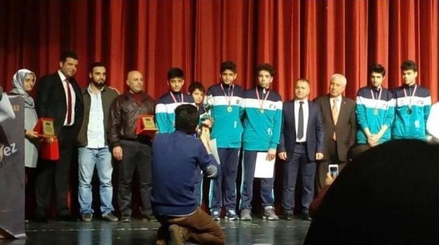 Malatyalı Sanat&ccedil;ı Sami Kasap Anıldı