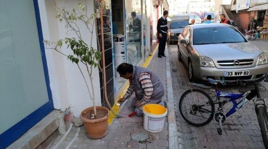Erdemli Belediyesinden &lsquo;sarı &Ccedil;izgi&rsquo; Uygulaması