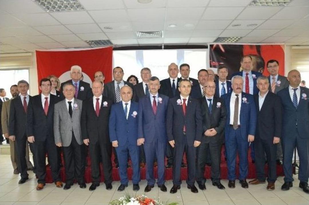 Manisa&rsquo;da Vergi Rekortmenleri &Ouml;d&uuml;llendirildi