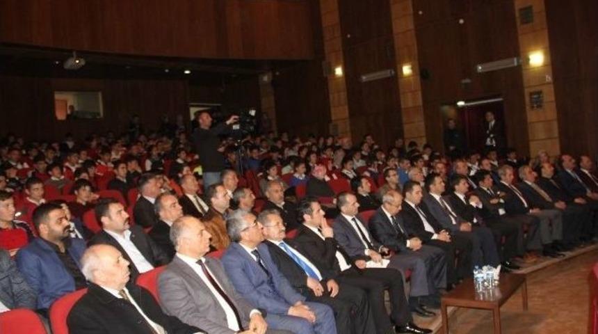 Iğdır&rsquo;da Hocalı Şehitleri Anıldı