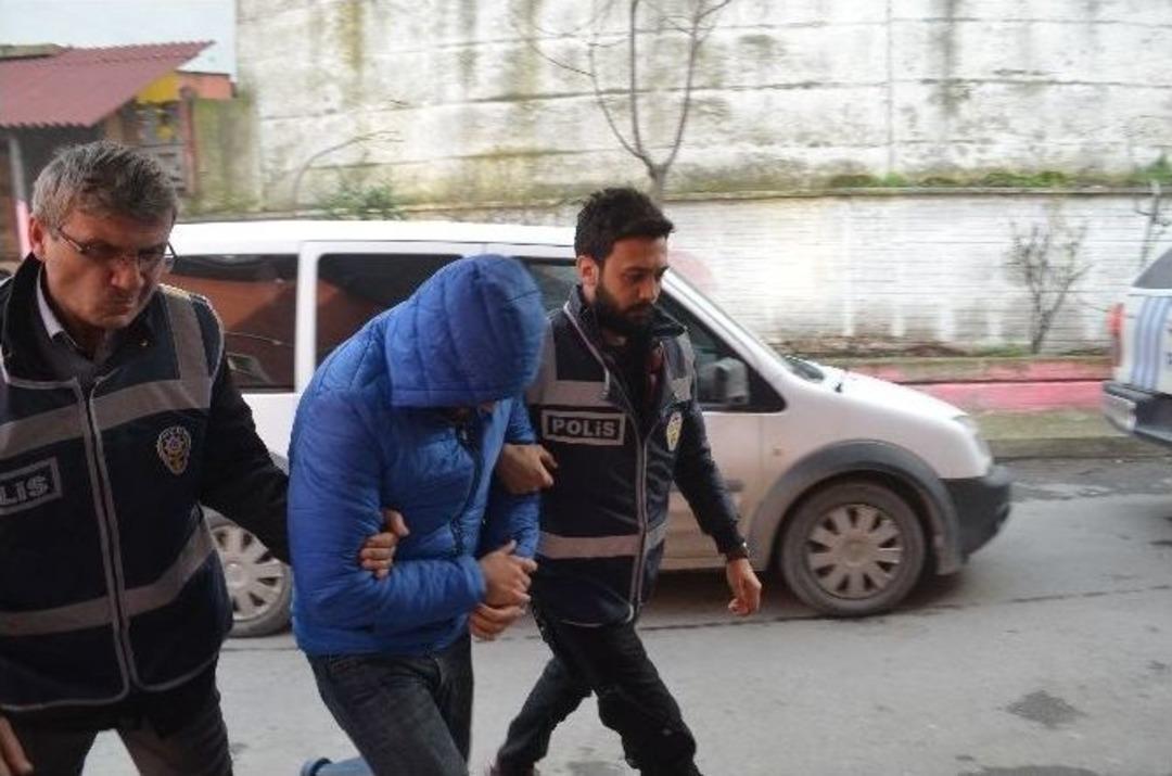 Boğazı Kesilmiş Halde Bulunan Necla Sağlam Cinayetinde &Uuml;&ccedil; Ş&uuml;pheli Adliyeye &Ccedil;ıkartıldı