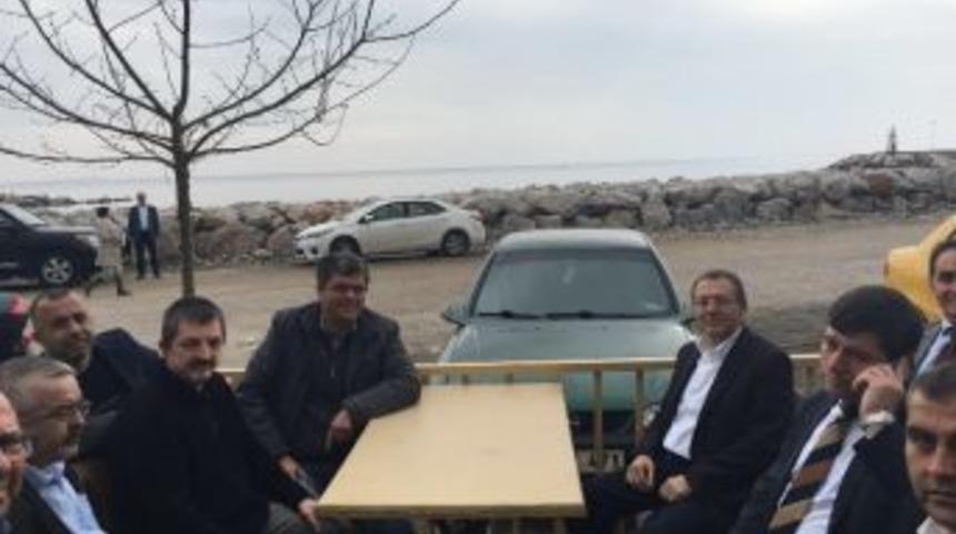 Uğur Edremit&rsquo;te Sahilleri İnceledi