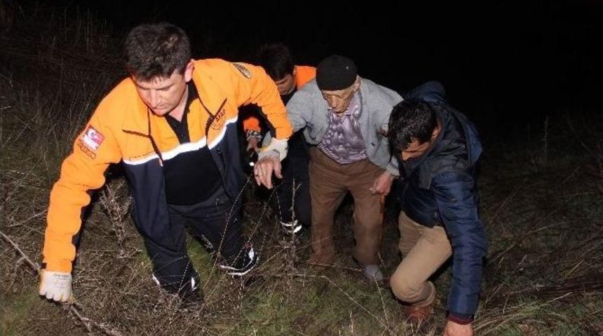 (&ouml;zel Haber) U&ccedil;uruma Yuvarlanan Yaşlı Adam Kurtarıldı
