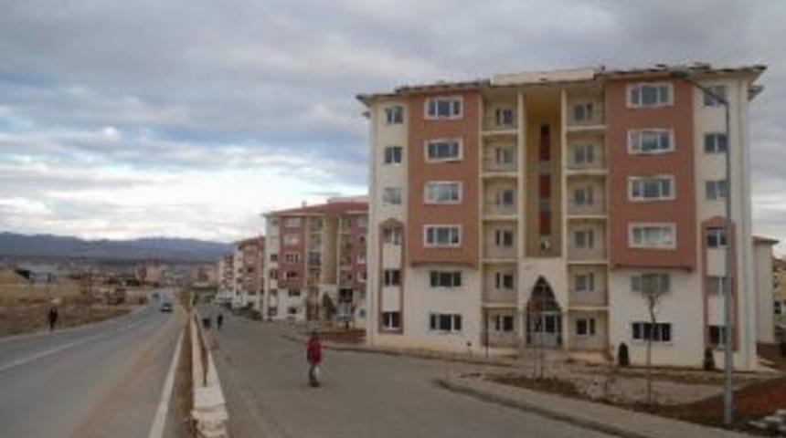 İl &Ouml;zel İdaresi Toki Konutlarında Bulunan 8 Daireyi Satışa &Ccedil;ıkardı