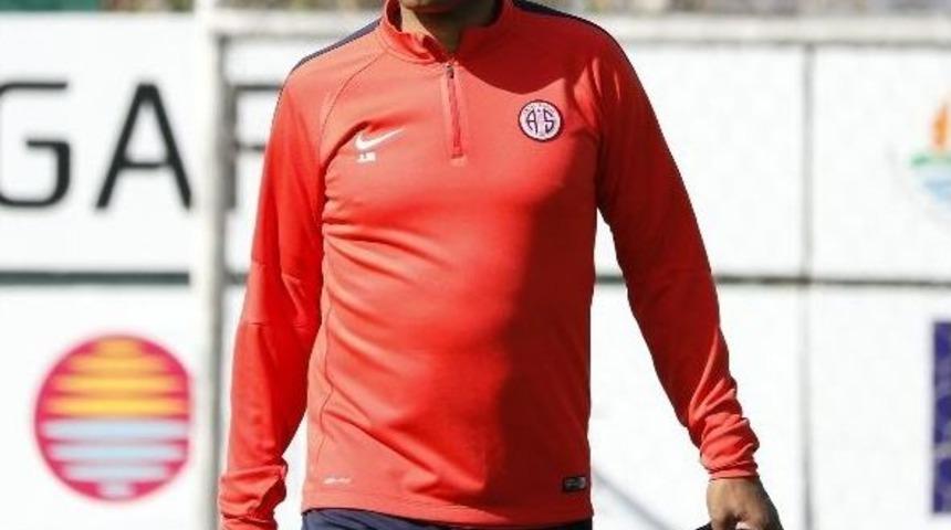 Antalyaspor&rsquo;da Moraıs Şoku