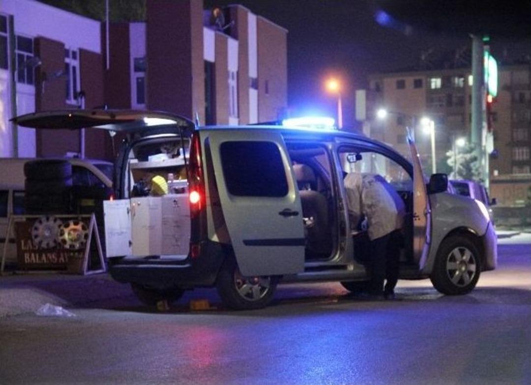 Sigara İ&ccedil;meye &Ccedil;ıktı, &Ouml;ld&uuml;r&uuml;ld&uuml;