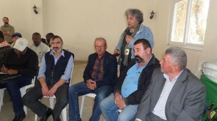 D&uuml;nya &Ccedil;ift&ccedil;i Sendikaları &Uuml;yeleri Alaşehir&rsquo;de