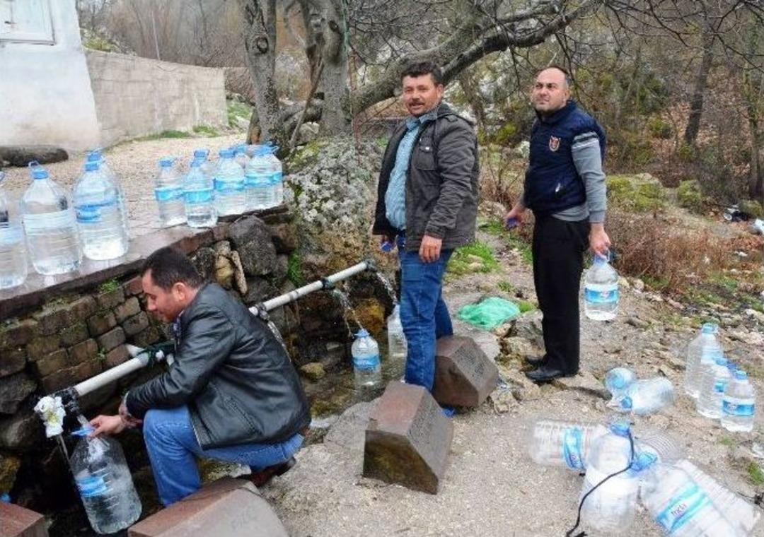 (&ouml;zel) Yaralı Pınar Şifa Dağıtmaya Devam Ediyor