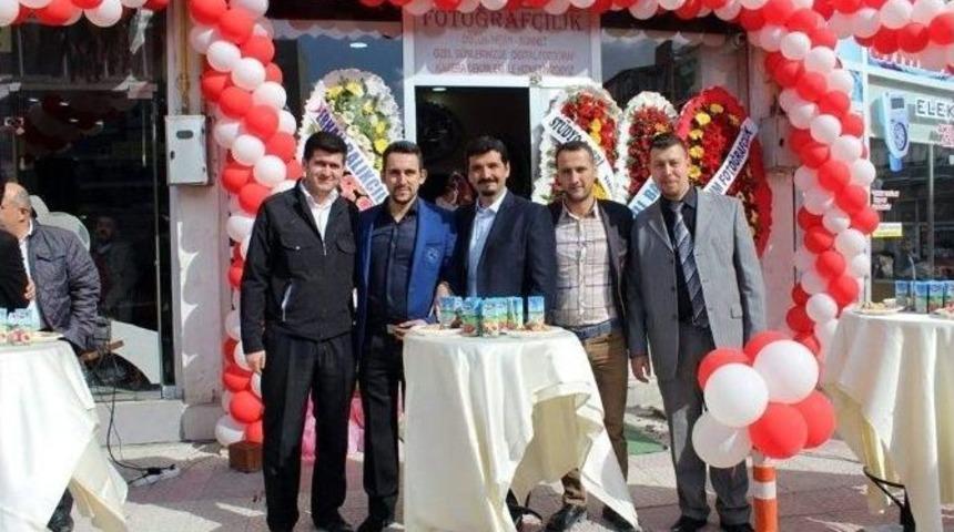 K&uuml;tahya&rsquo;da 2 Meslektaş Yıllar Sonra Kendi İş Yerini A&ccedil;tı