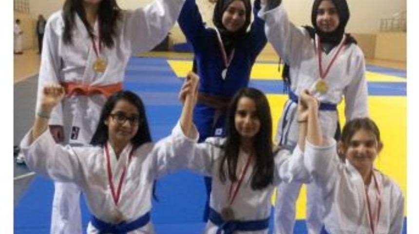 Minderde İhlas Koleji Fırtınası