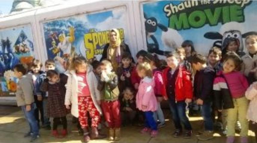 Anaokul &Ouml;ğrencilerine &Uuml;cretsiz Sinema