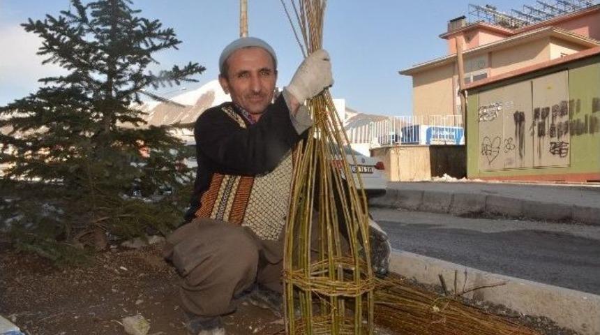 Kara Kovan Sanatını Ref&uuml;jde S&uuml;rd&uuml;r&uuml;yor