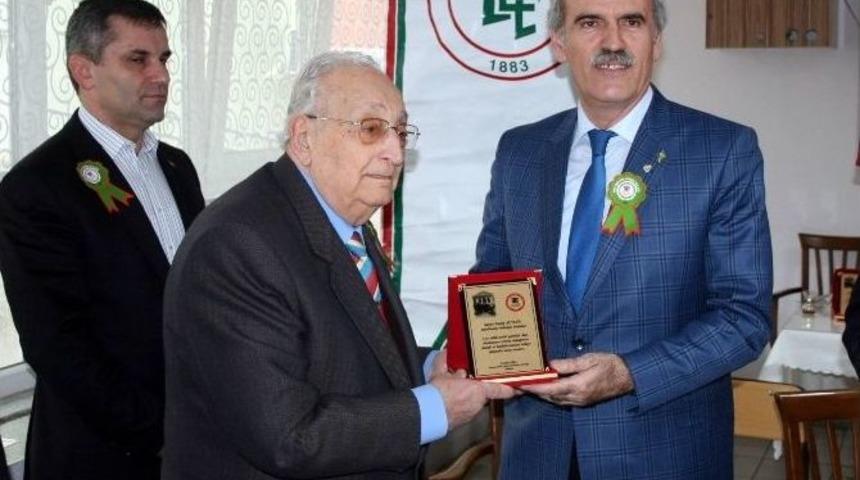 Erkek Lisesinin Restorasyonuna Katkı Sağlayanlar &Ouml;d&uuml;llendirildi