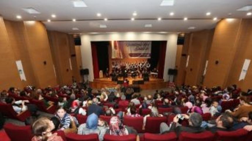 Sgm &Ouml;ğrencileri Y&ouml;resel T&uuml;rk&uuml;leri Seslendirdi